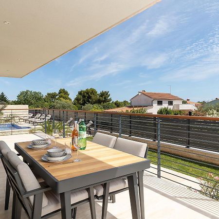 מדולין Boutique Apartments Kristo מראה חיצוני תמונה