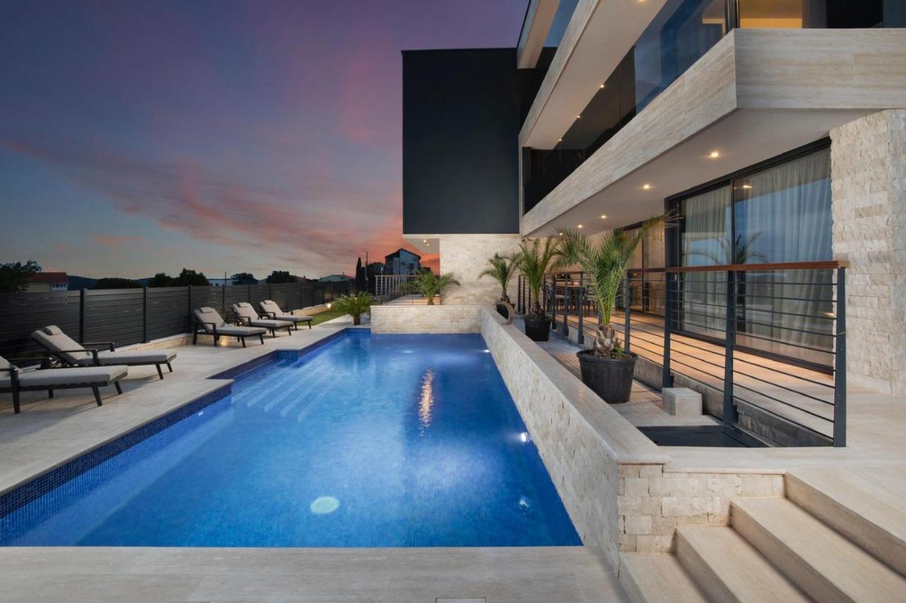 מדולין Boutique Apartments Kristo מראה חיצוני תמונה