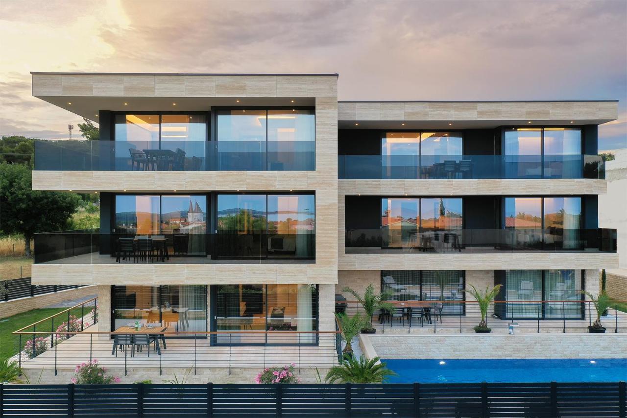 מדולין Boutique Apartments Kristo מראה חיצוני תמונה