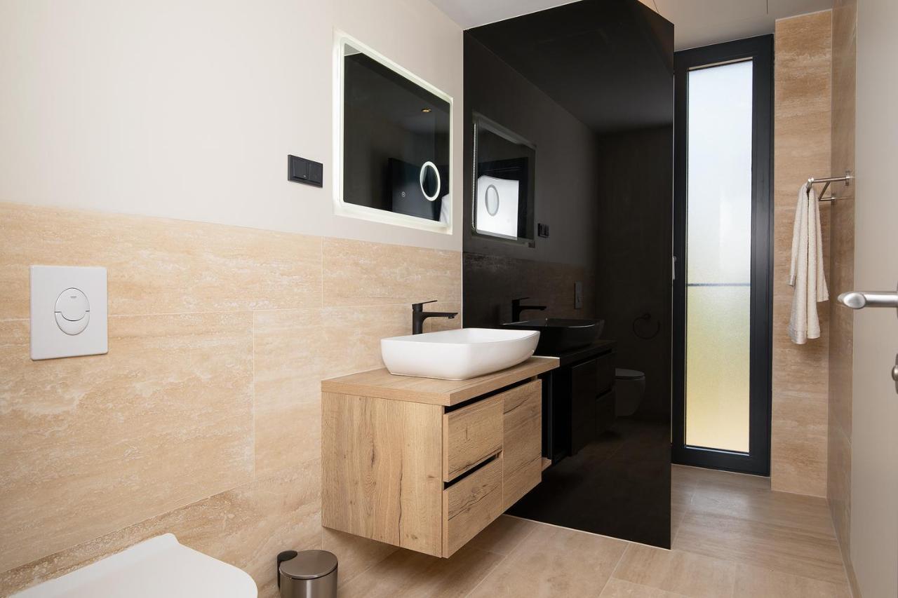 מדולין Boutique Apartments Kristo מראה חיצוני תמונה