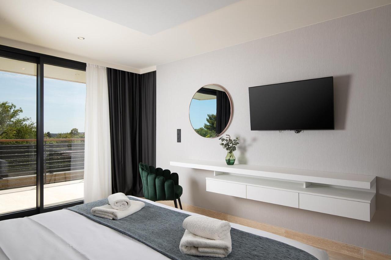 מדולין Boutique Apartments Kristo מראה חיצוני תמונה
