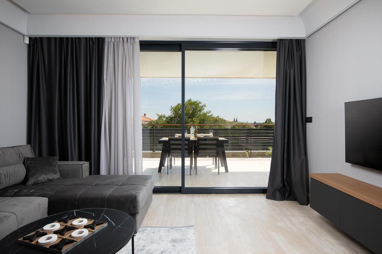 מדולין Boutique Apartments Kristo מראה חיצוני תמונה